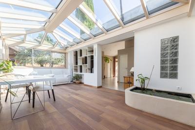 Villa - 271 m² - 8 pièces