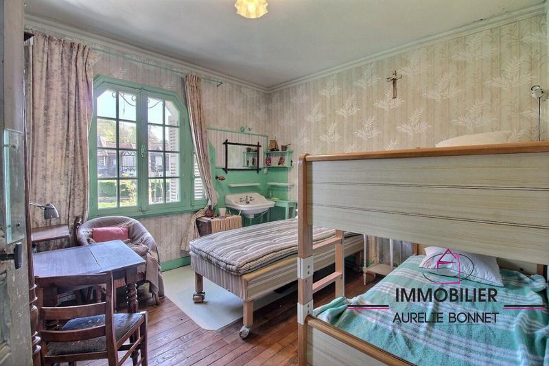 Maison - 182 m² - 8 pièces