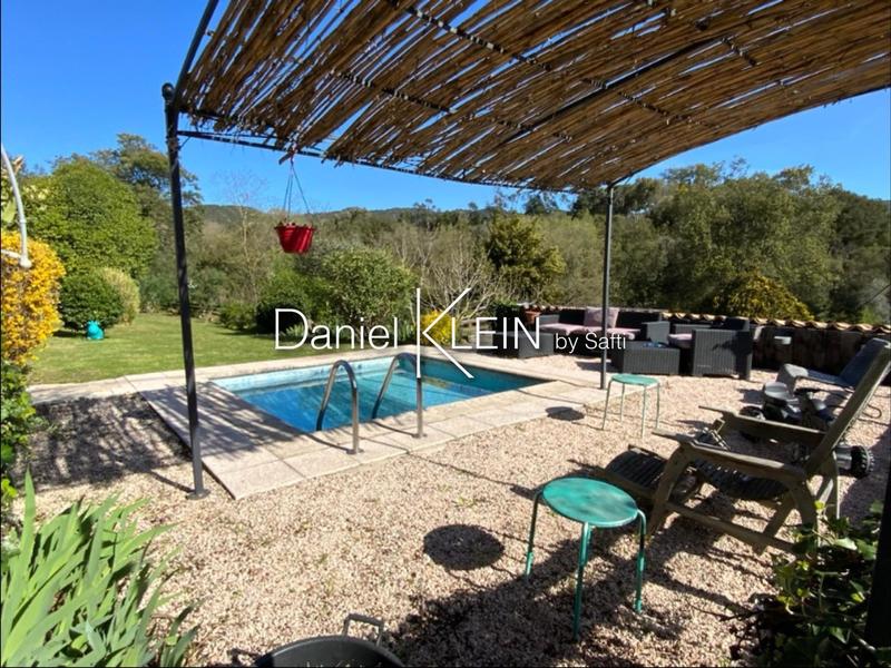 Maison - 150 m² - 5 pièces