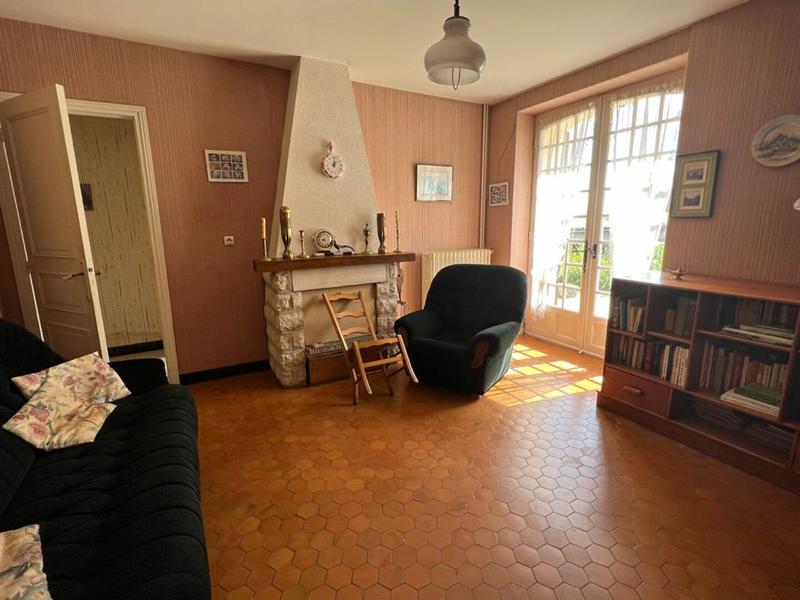Maison - 190 m² - 6 pièces