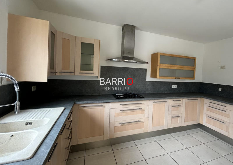 Maison - 144 m² - 5 pièces