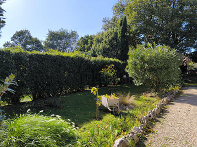 Maison - 200 m² - 9 pièces