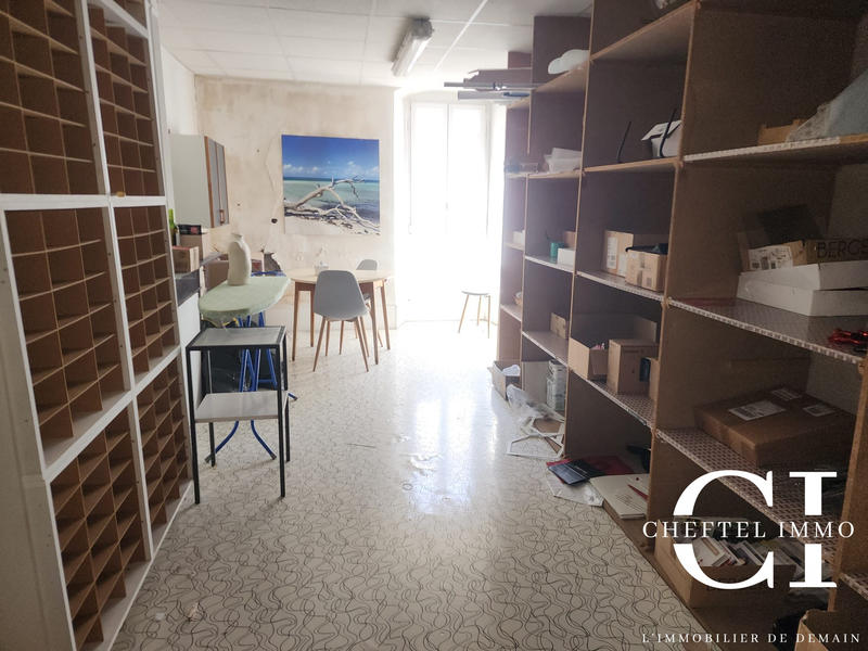 Maison ancienne - 415 m² - 11 pièces