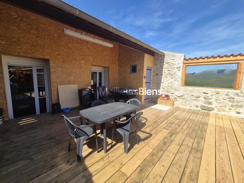 Maison de village - 105 m² - 4 pièces