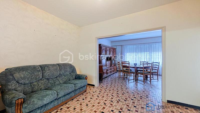 Maison traditionnelle - 100 m² - 6 pièces