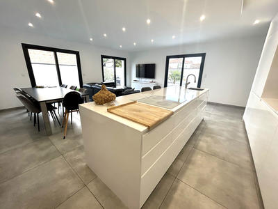 Villa - 125 m² - 5 pièces