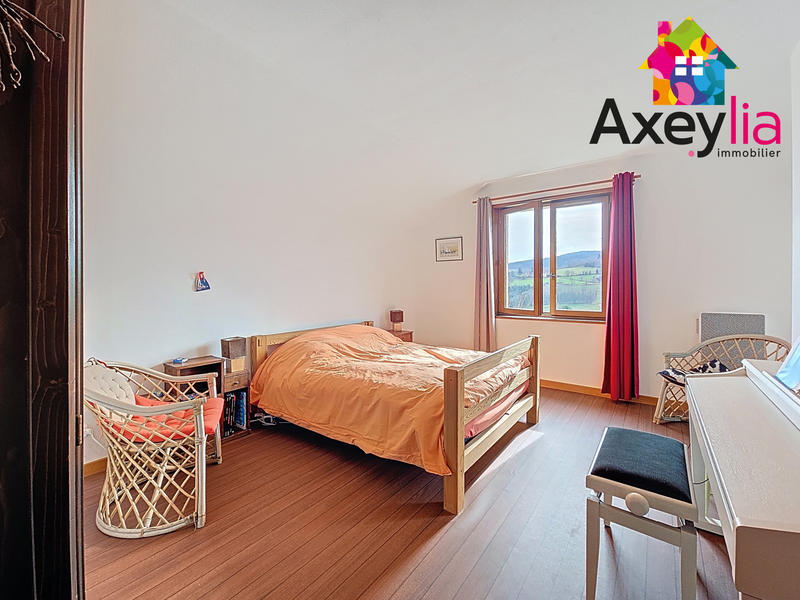 Maison - 138 m² - 6 pièces