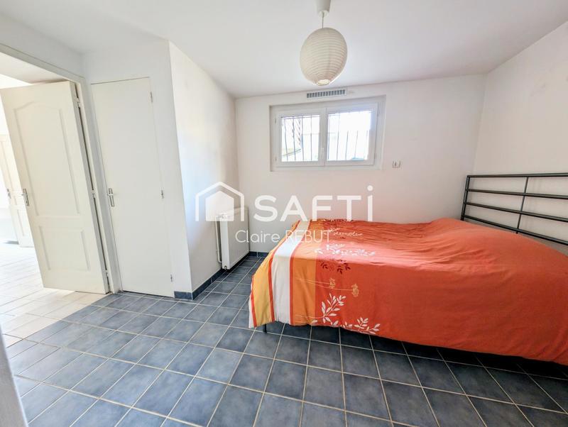 Maison - 210 m² - 9 pièces