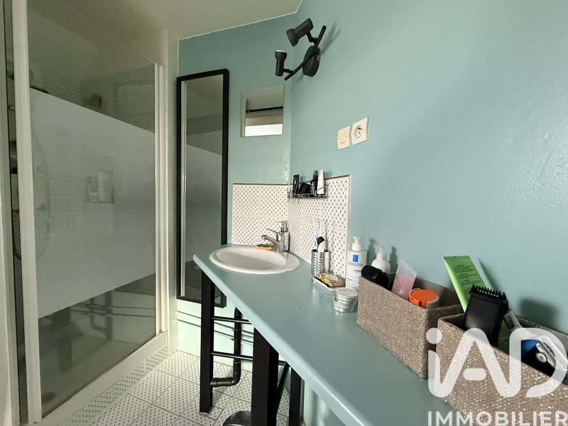 Maison - 308 m² - 16 pièces