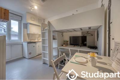 Appartement - 10 m² - 1 pièce