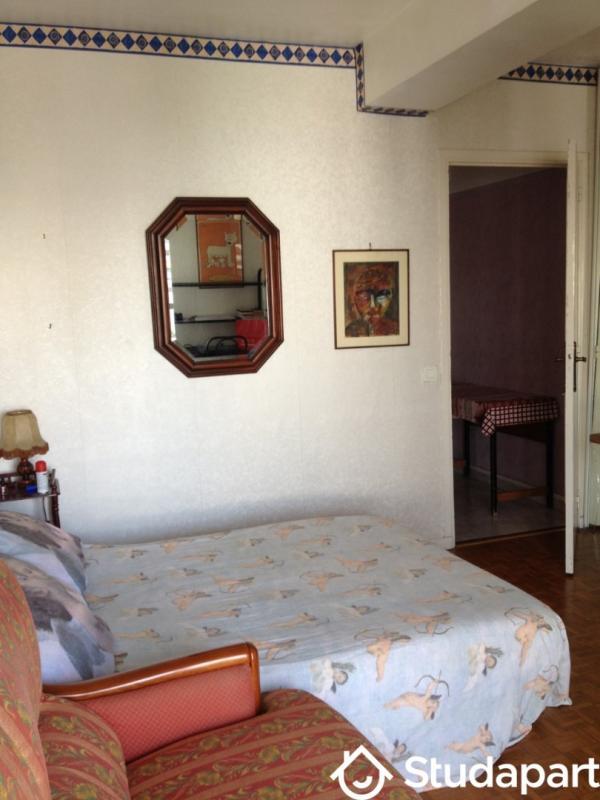 Chambre - 14 m² - 1 pièce