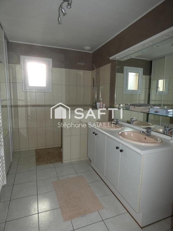 Maison de ville - 151 m² - 6 pièces