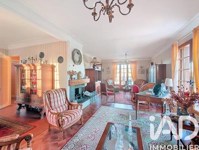 Maison - 169 m² - 7 pièces