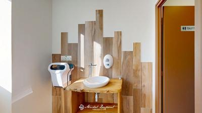 Maison - 251 m² - 8 pièces