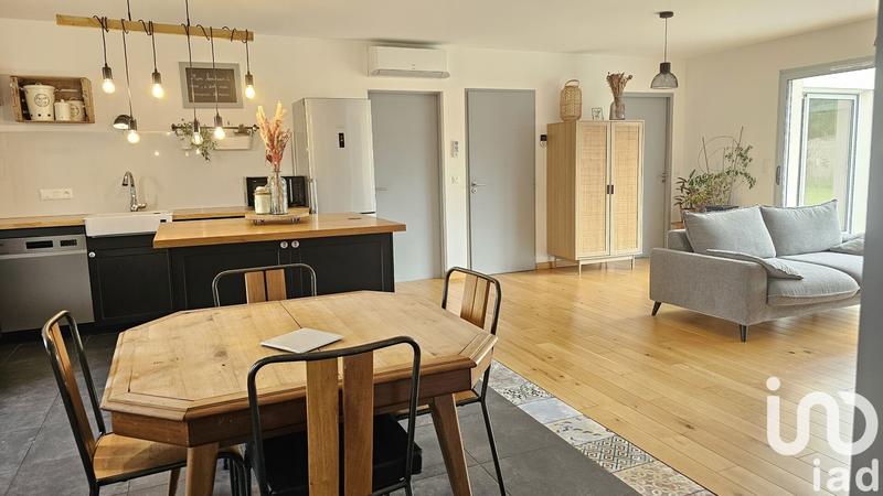 Maison - 100 m² - 4 pièces