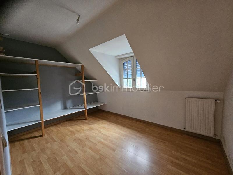 Maison traditionnelle - 145 m² - 7 pièces