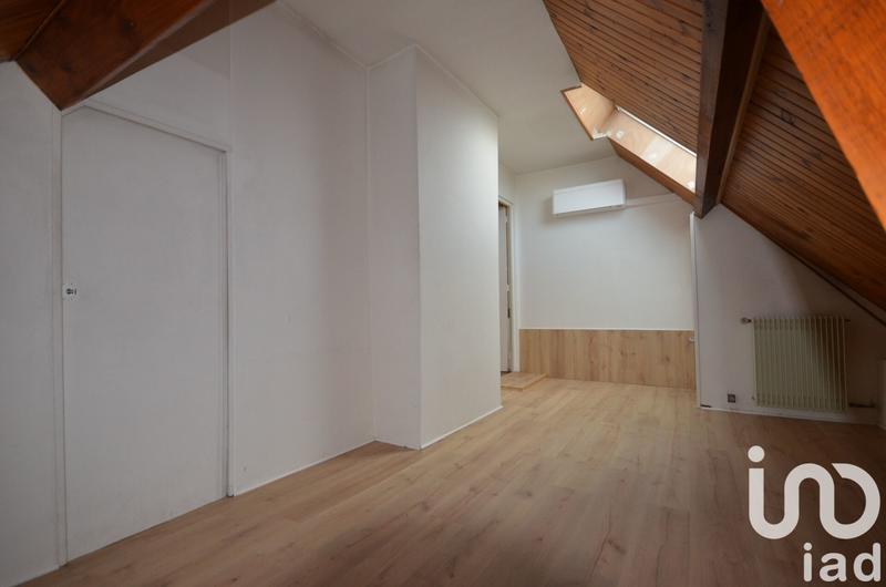 Maison - 179 m² - 6 pièces