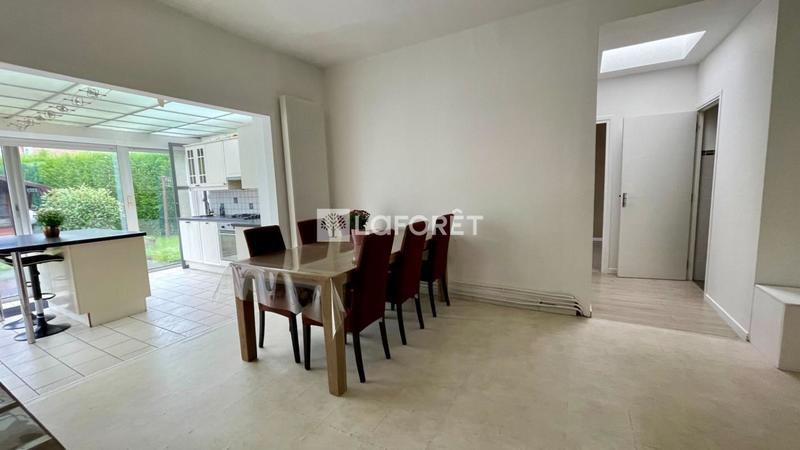 Maison - 105 m² - 5 pièces