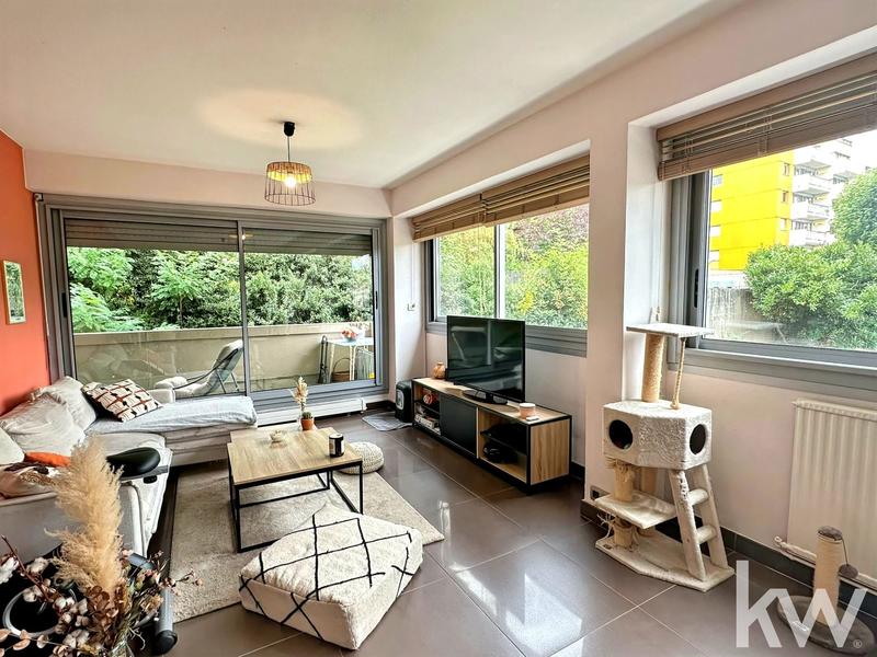 Appartement - 73 m² - 4 pièces