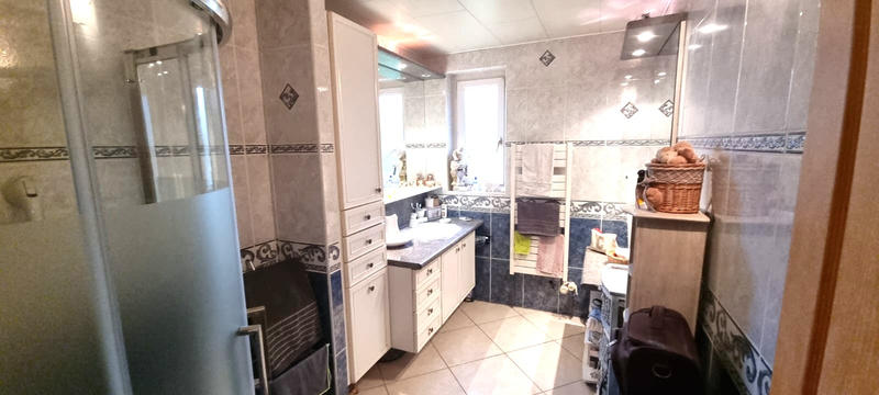 Maison - 92 m² - 5 pièces