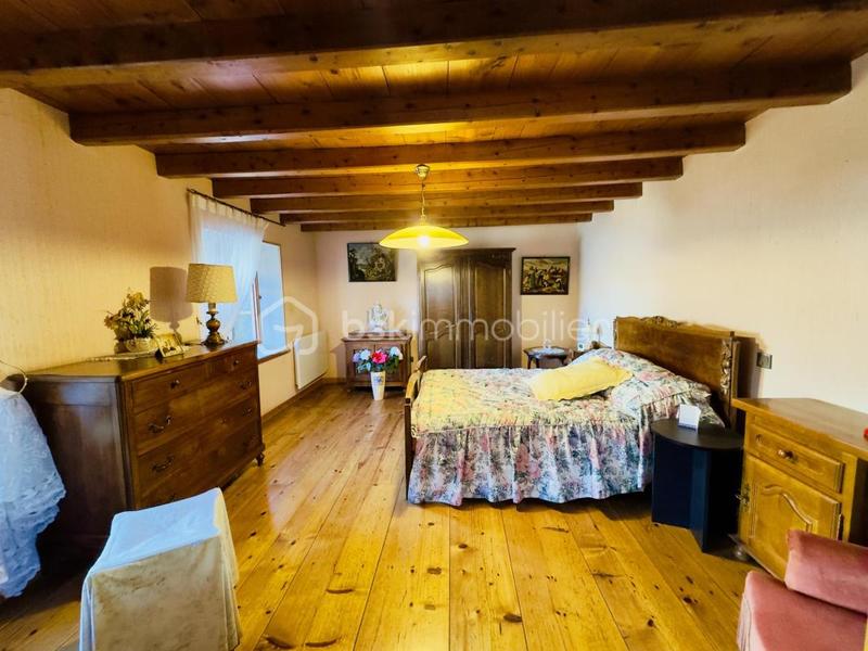 Corps de ferme - 99 m² - 4 pièces