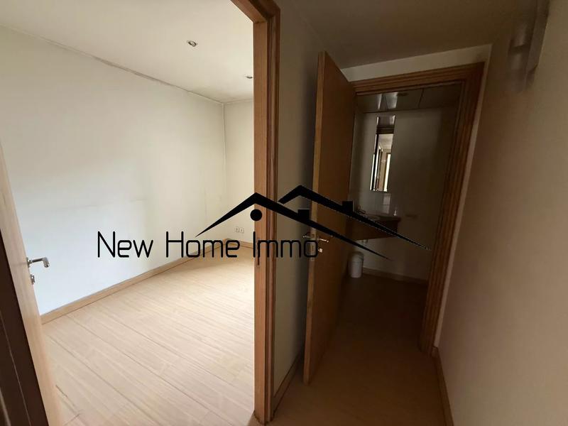 Appartement - 100 m² - 4 pièces