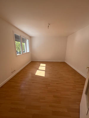 Appartement - 77 m² - 4 pièces