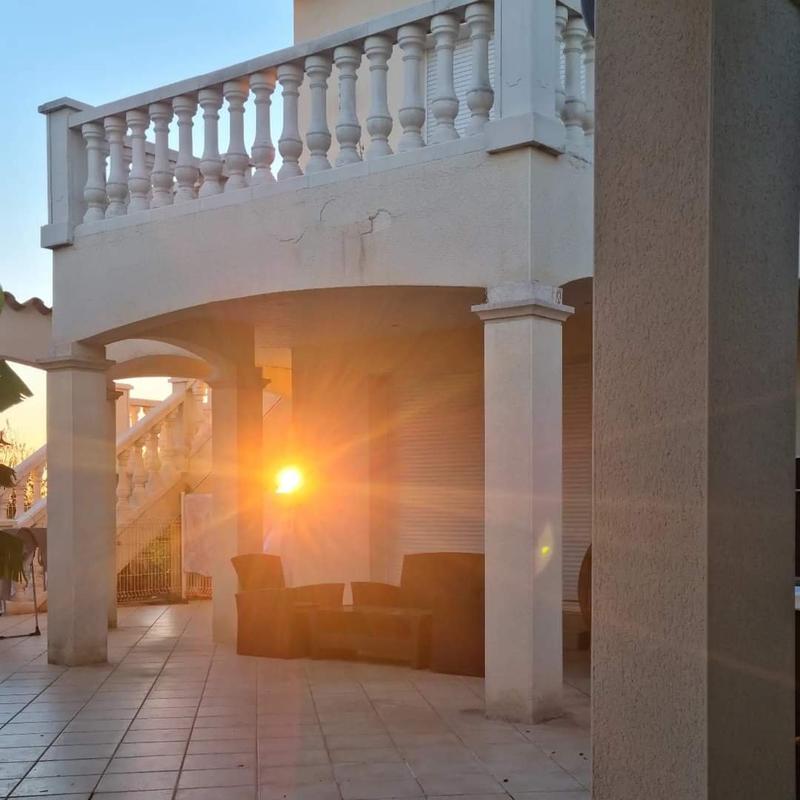 Maison - 299 m² - 7 pièces