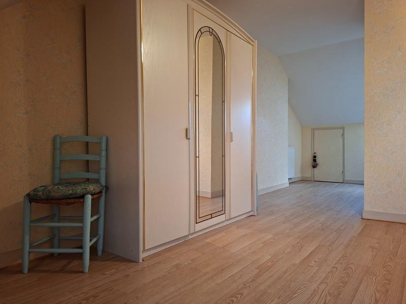 Propriété - 145 m² - 5 pièces