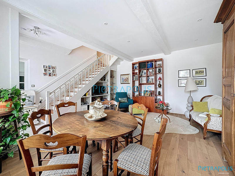 Maison ancienne - 140 m² - 8 pièces