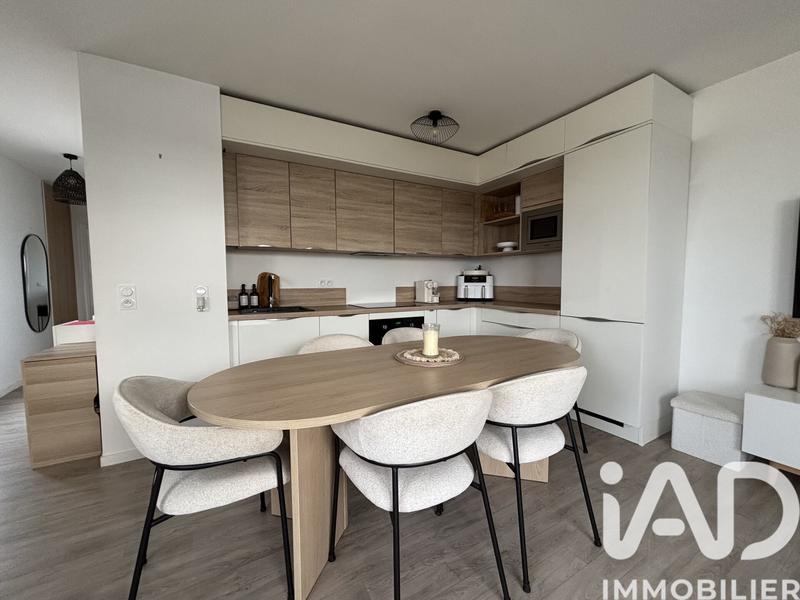 Appartement - 79 m² - 4 pièces