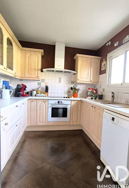 Maison - 138 m² - 5 pièces