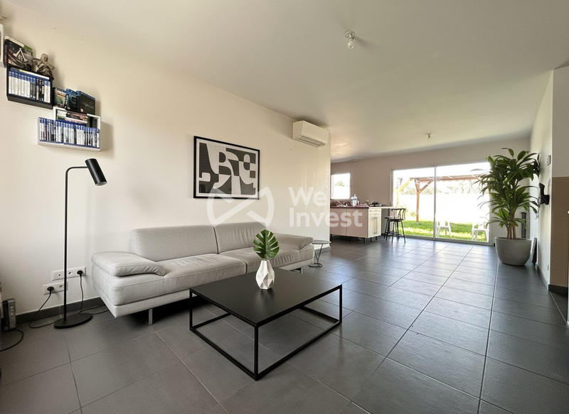 Maison - 80 m² - 4 pièces