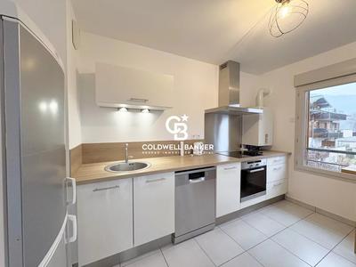 Appartement - 61 m² - 3 pièces