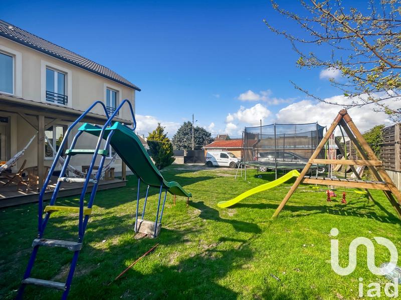 Maison - 140 m² - 5 pièces