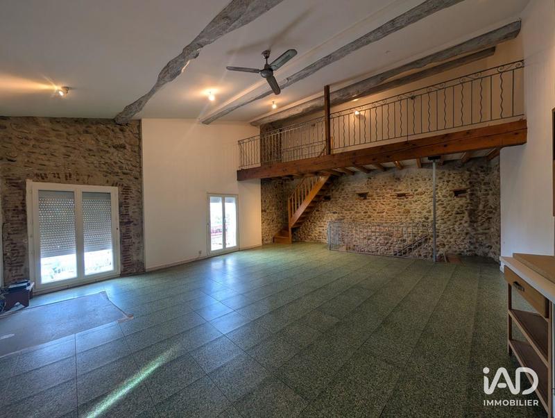 Maison - 210 m² - 3 pièces