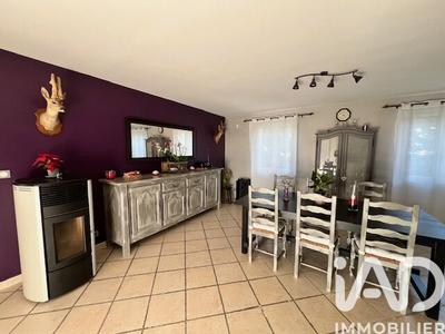 Maison - 167 m² - 7 pièces