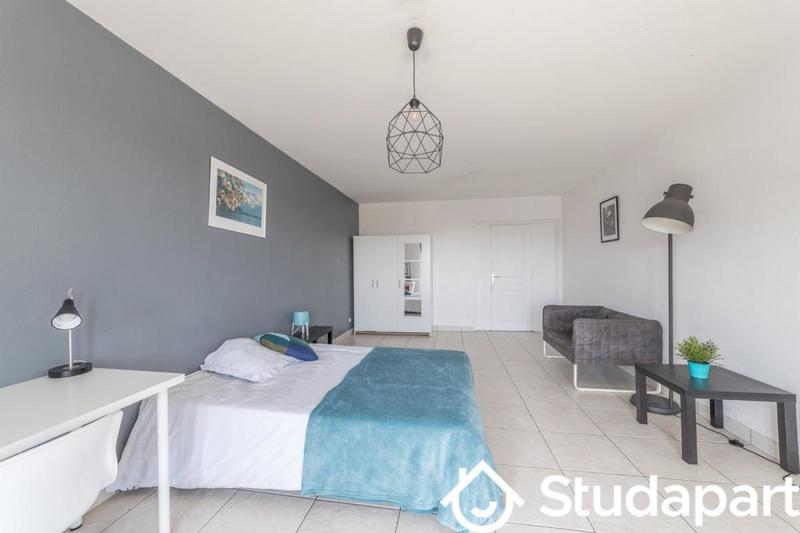 Chambre - 15 m² - 1 pièce