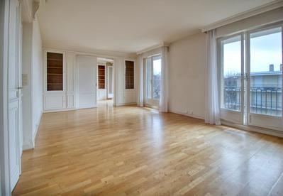 Appartement - 120 m² - 6 pièces