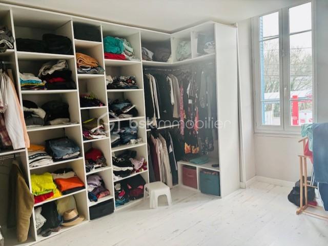 Maison - 176 m² - 6 pièces