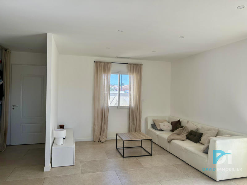 Maison - 98 m² - 4 pièces