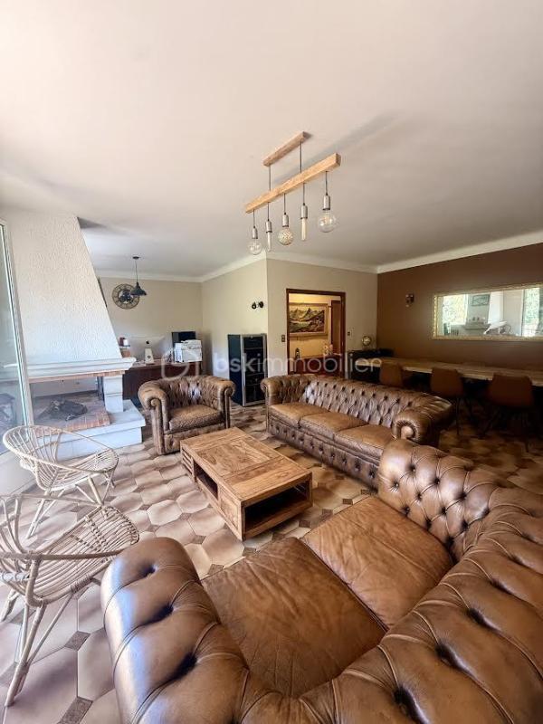 Maison - 155 m² - 5 pièces