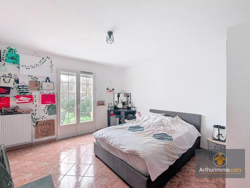 Maison - 187 m² - 7 pièces