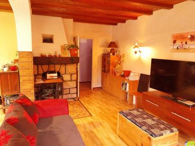 Maison traditionnelle - 122 m² - 7 pièces