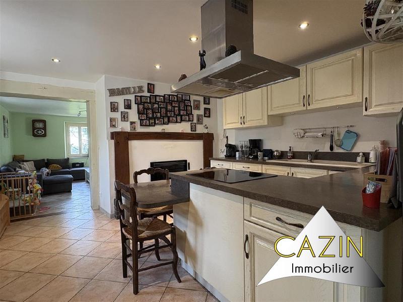 Maison - 98 m² - 6 pièces