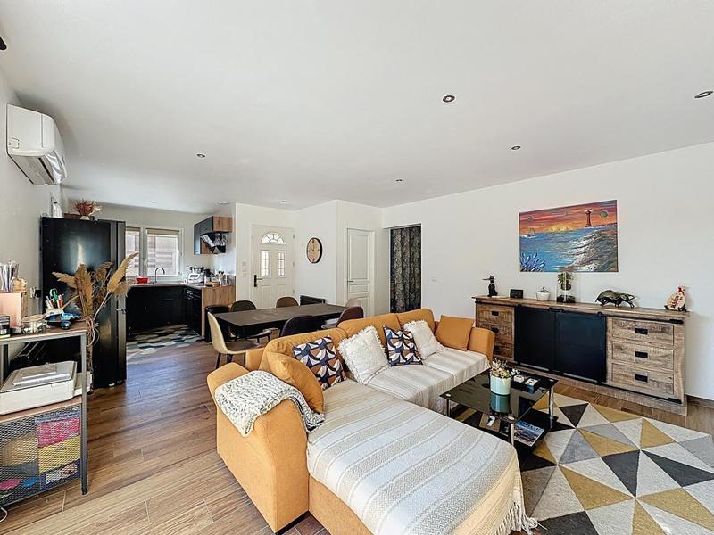 Appartement - 80 m² - 3 pièces