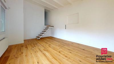 Maison - 121 m² - 5 pièces