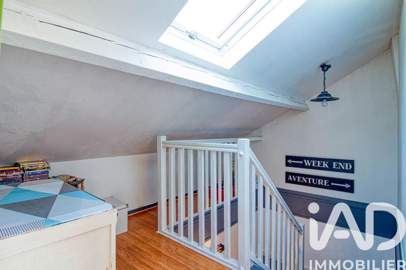 Maison - 151 m² - 8 pièces