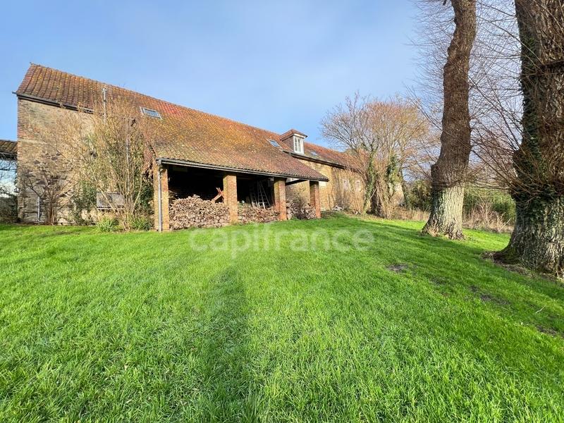 Propriété - 468 m² - 10 pièces