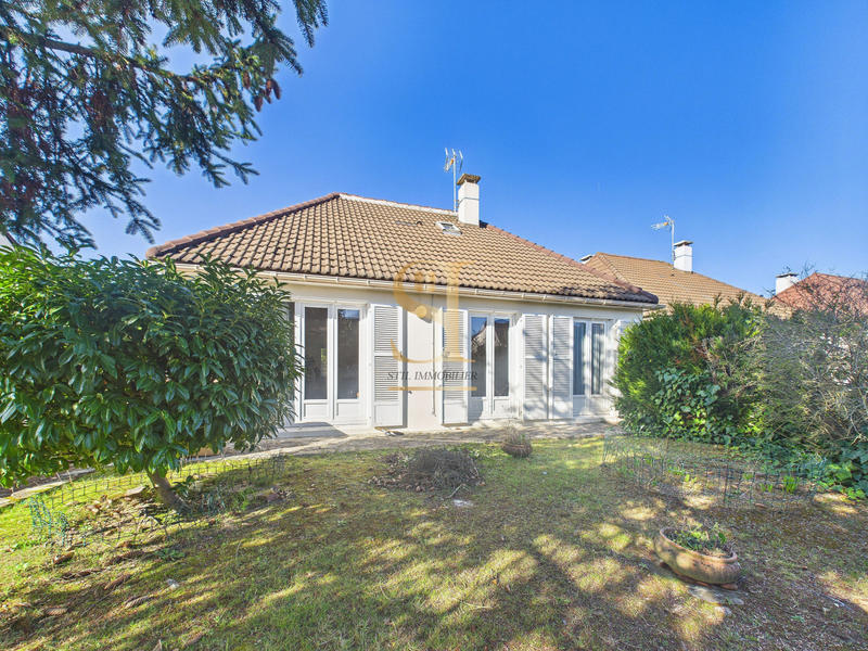 Maison - 110 m² - 5 pièces